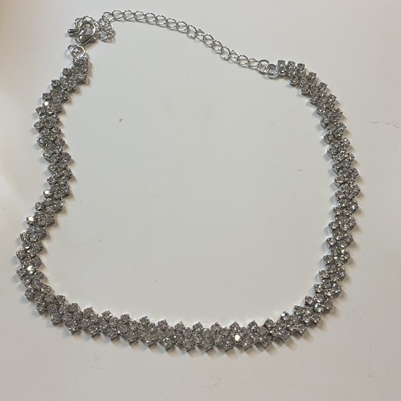 Choker - Picture 1 of 1